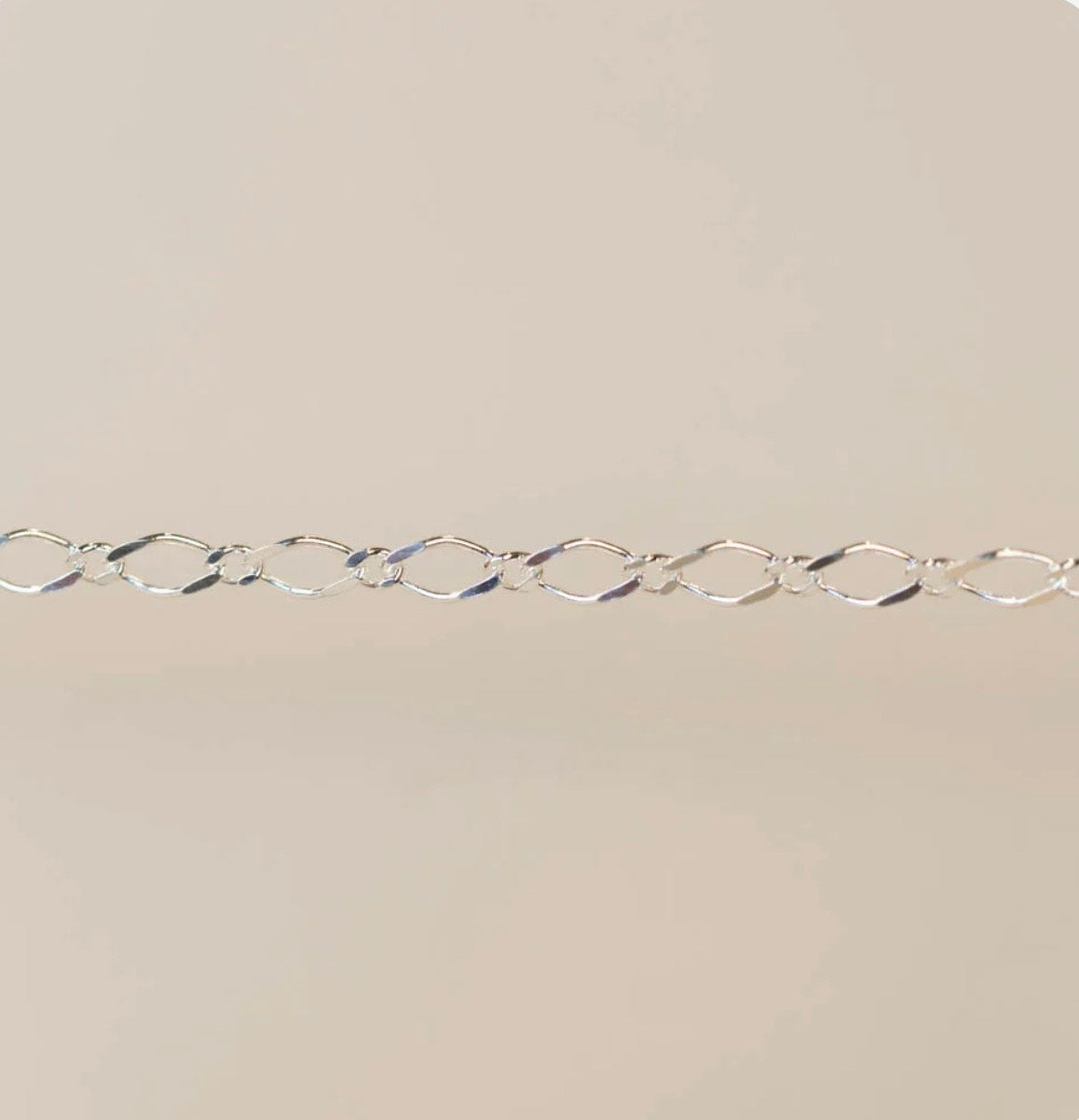 Silver Diamond Curb Chain (Medium)