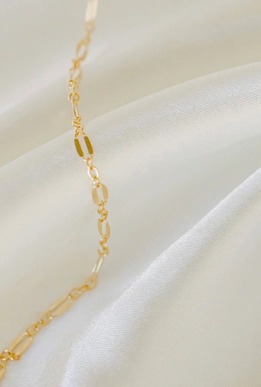 Gold Triple Link Dapped Chain