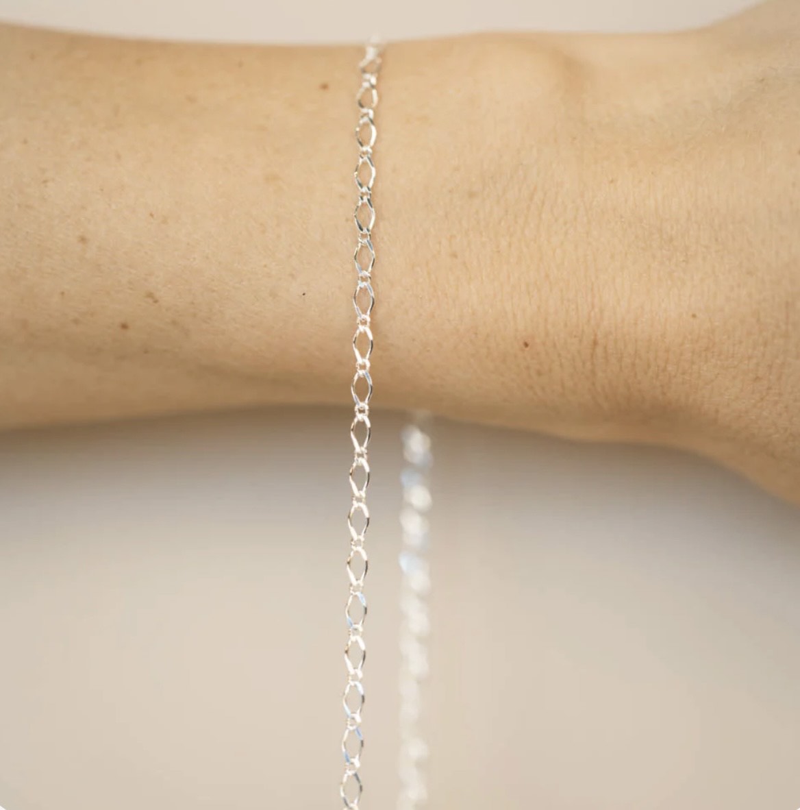 Silver Diamond Curb Chain (Medium)